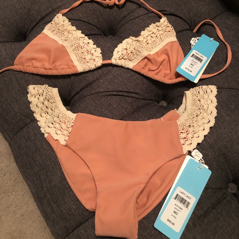 NWT Beach bunny bikini